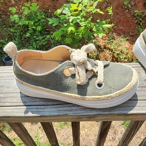 Yellow Box Holland Platform Tennie Shoe